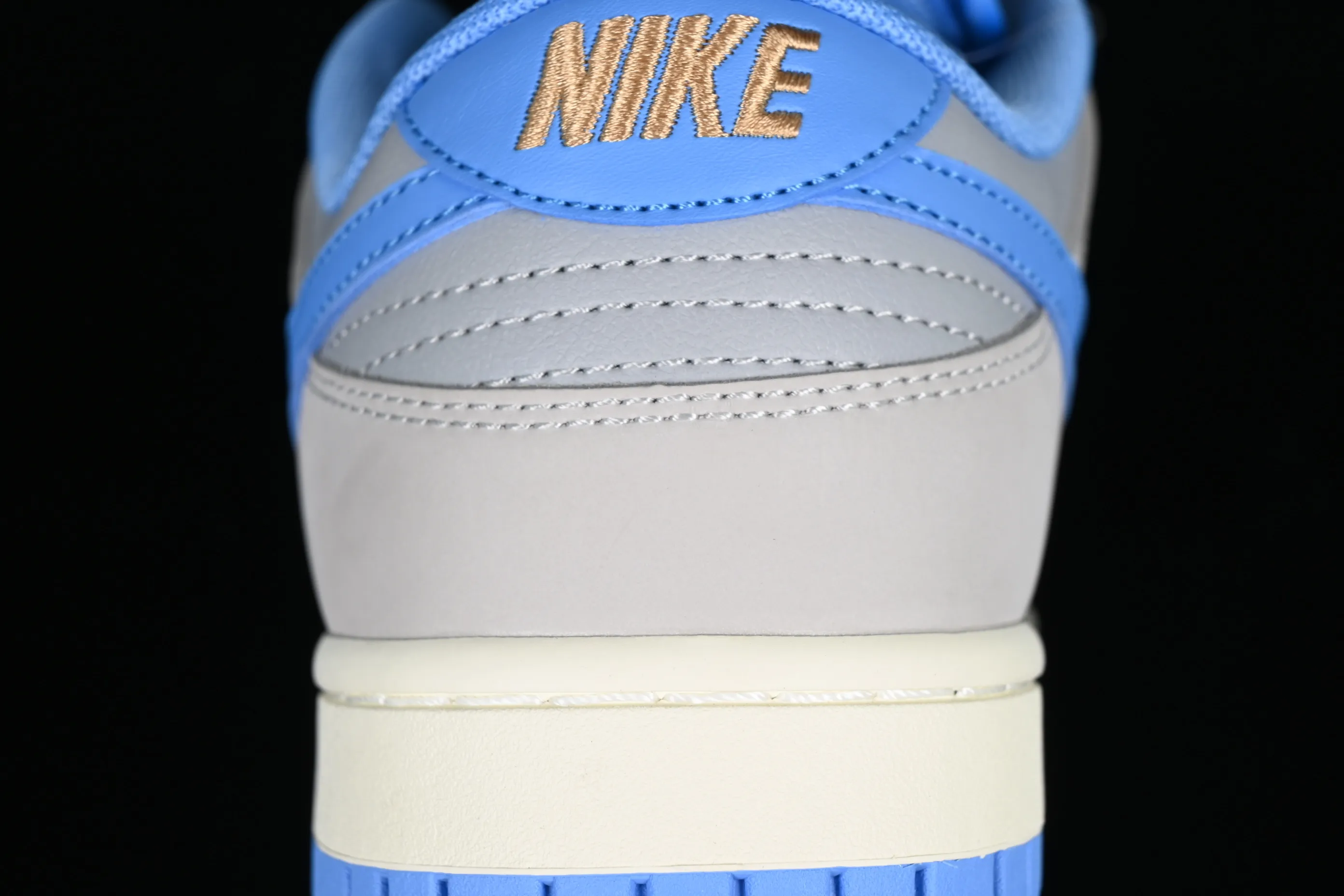 All categories Nk SB Dunk series Nk SB Dunk Low low-top sneakers F version Nk Dunk Low "Athletic Department" gray blue SB low-top casual sneakers FN7488-133
